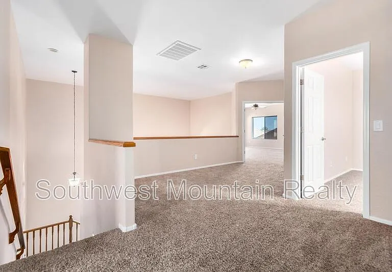 41261 W Laramie Rd — Photo 34