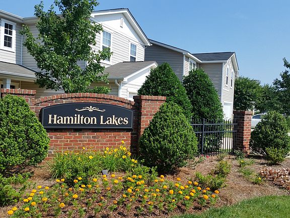 4th image of 15631 Normans Landing Dr
