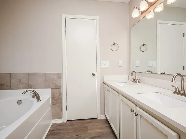 807 General Barksdale Dr — Photo 12