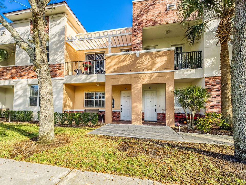 1st image of 10560 SW Stephanie Way #1104