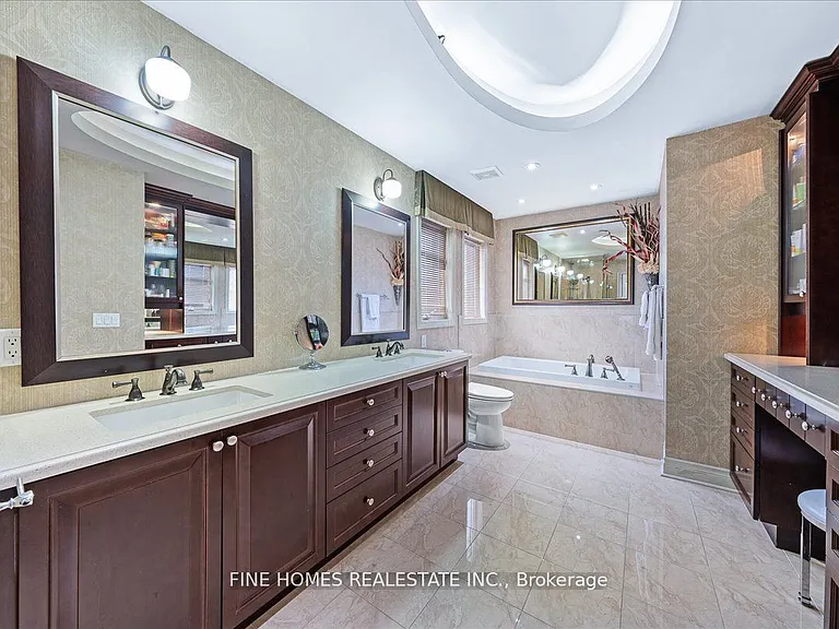 26 Gesher Cres — Photo 20