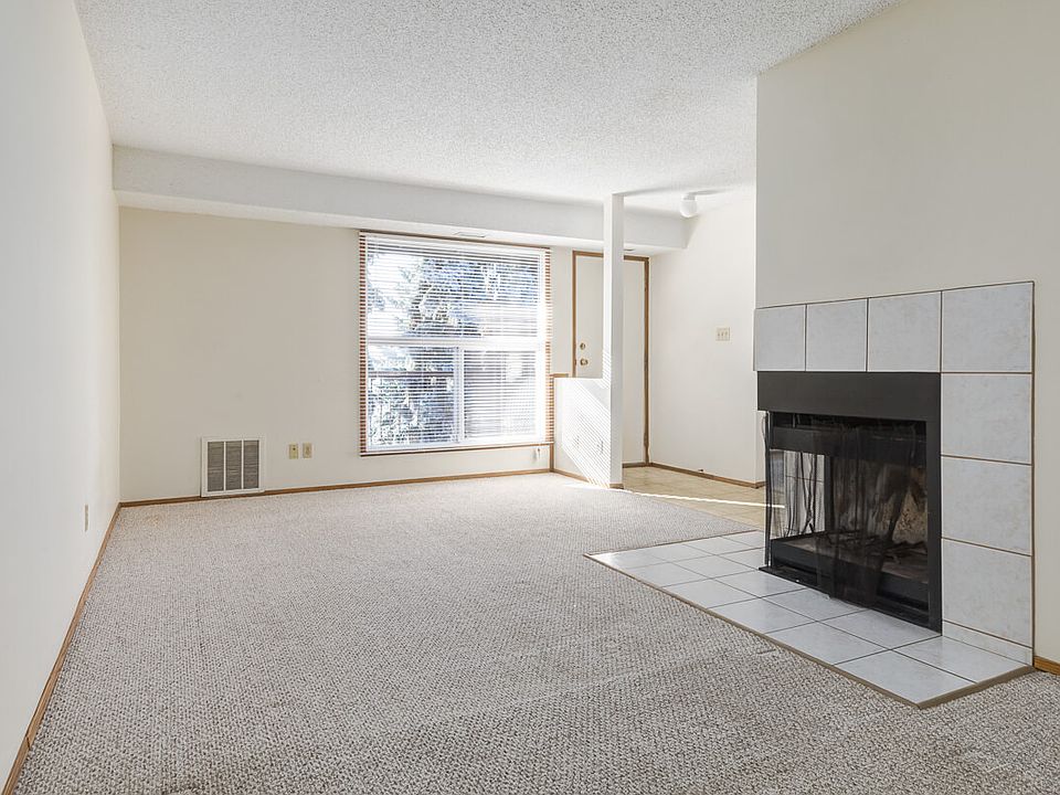563 Huntington Hl NW 452, Edmonton, AB T6H 5W6 Zillow