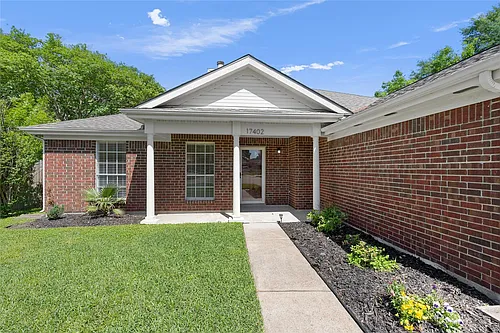 17402 Eastwood Cir Photo 1