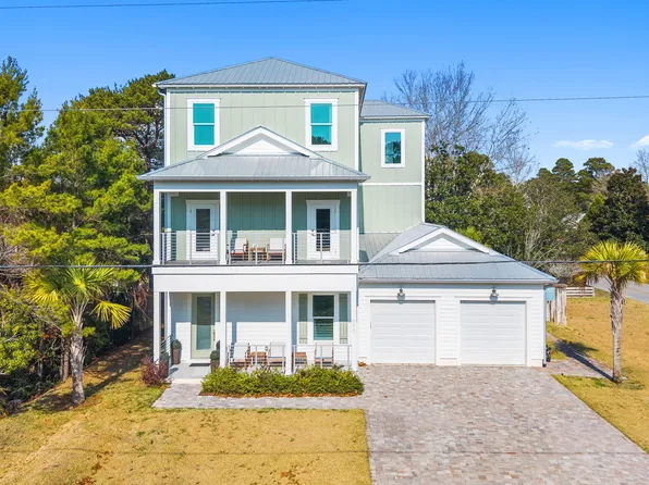 111 Walnut St, Santa Rosa Beach, FL 32459
