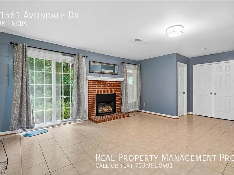 11561 Avondale Dr — Photo 28