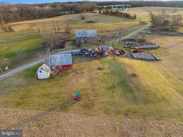 374 Cunningham Rd, Gettysburg, PA 17325