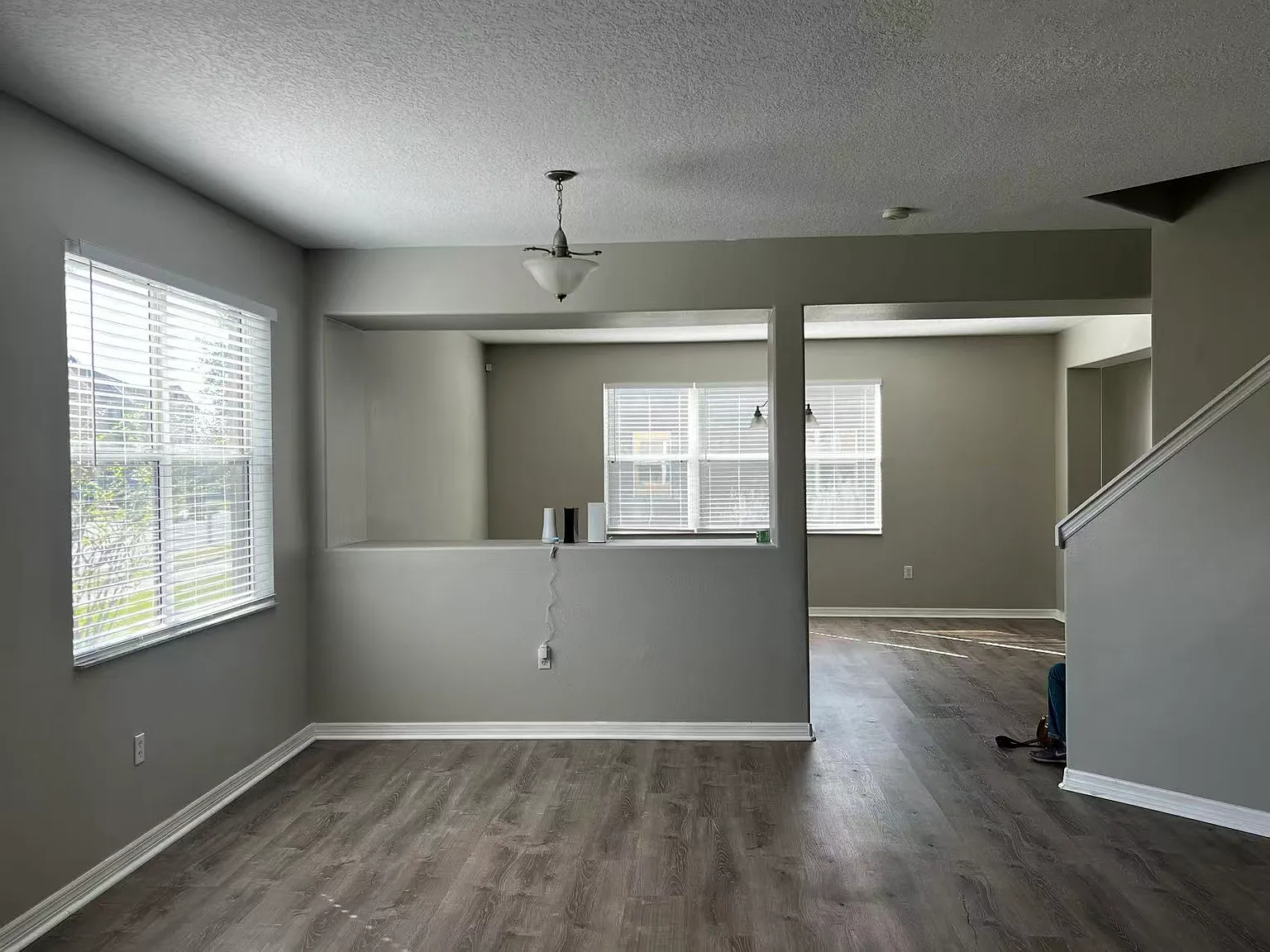 4 bed, 2.5 bath, 2838 sqft, $2,600 — Photo 3