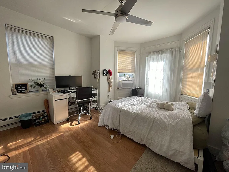 150 N 21st St #3 — Photo 14