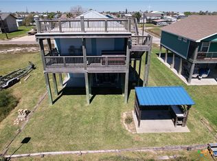 403 W Maple St, Port O Connor, TX 77982