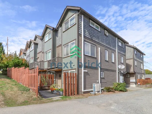 2715 W Jameson St APT B, Seattle, WA 98199