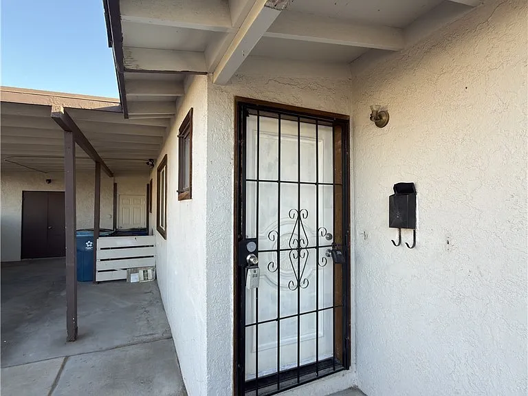 1108 Cashman Dr — Photo 16