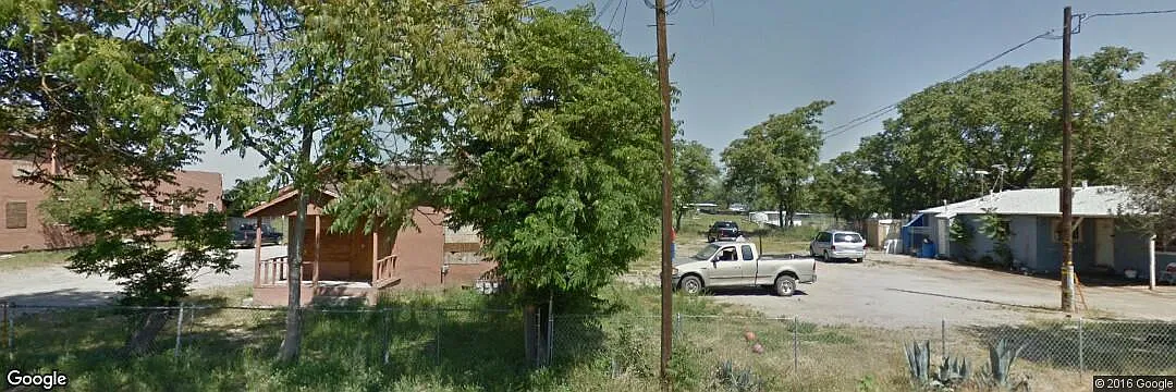 141 E Church Ave photo 1