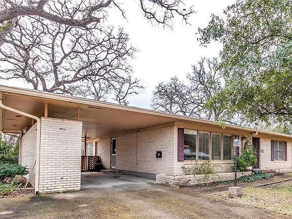 2nd image of 205 Greenway Dr