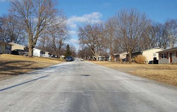 2nd image of 5212 Ville Angela Ln