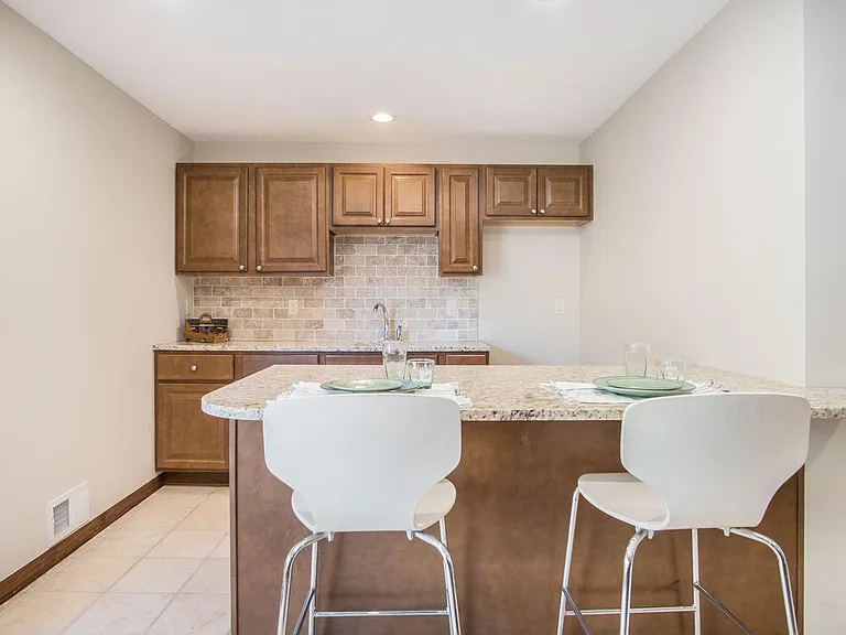 4697 Indianapolis Ave — Photo 37