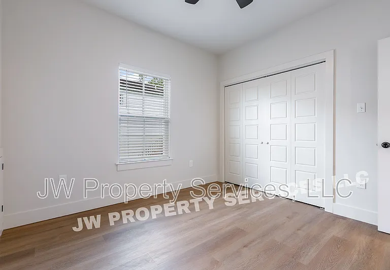 3016 Spain St — Photo 6