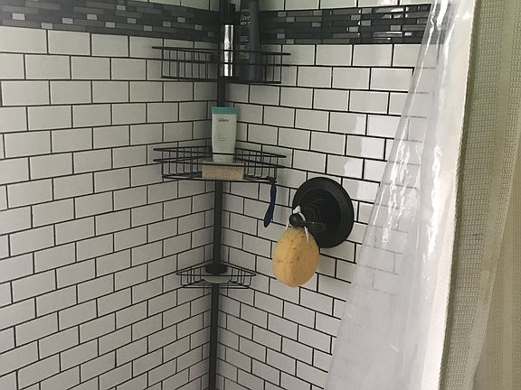 3rd image of 702 Parkdale Ave