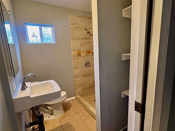 2nd image of 149 Terracina Way