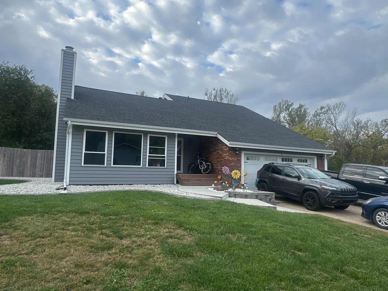 3 bed, 2.5 bath, 2537 sqft, $2,500 — Photo 1