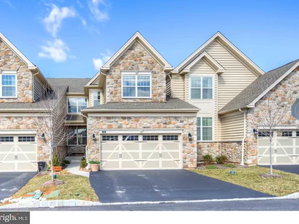 72 Dogwood Ct, Malvern, PA 19355