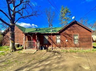 121 Center St, Hayfork, CA 96041