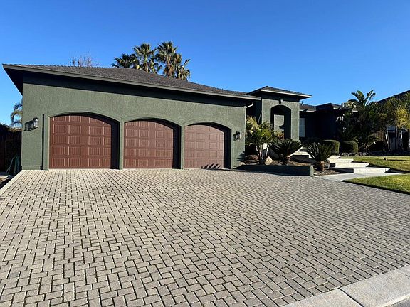3rd image of 1150 Paullus Dr