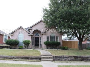 1714 Ambrose Dr, Rowlett, TX 75089