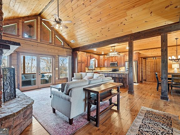 4th image of 605 Toccoa Preserve Ln