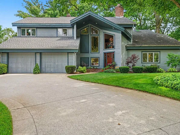 23669 Wilshire Blvd E, Elkhart, IN 46516