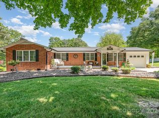 505 Melville Rd, Cherryville, NC 28021