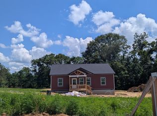 132 Amos Cir, Lafayette, TN 37083