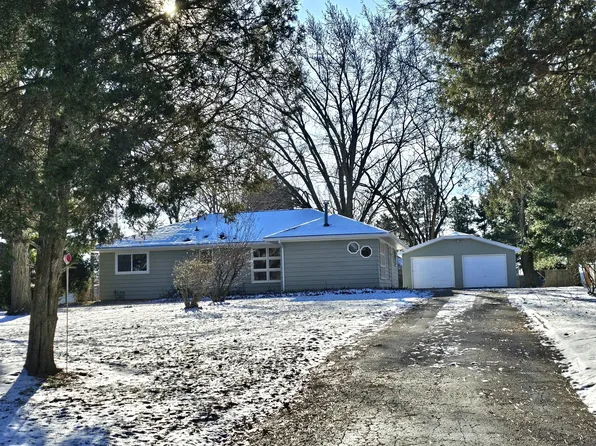 113 E Chicago Rd, Coldwater, MI 49036