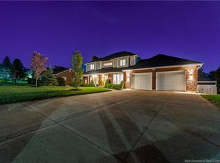 424 Shediac Rd, Moncton, NB E1A 2T1