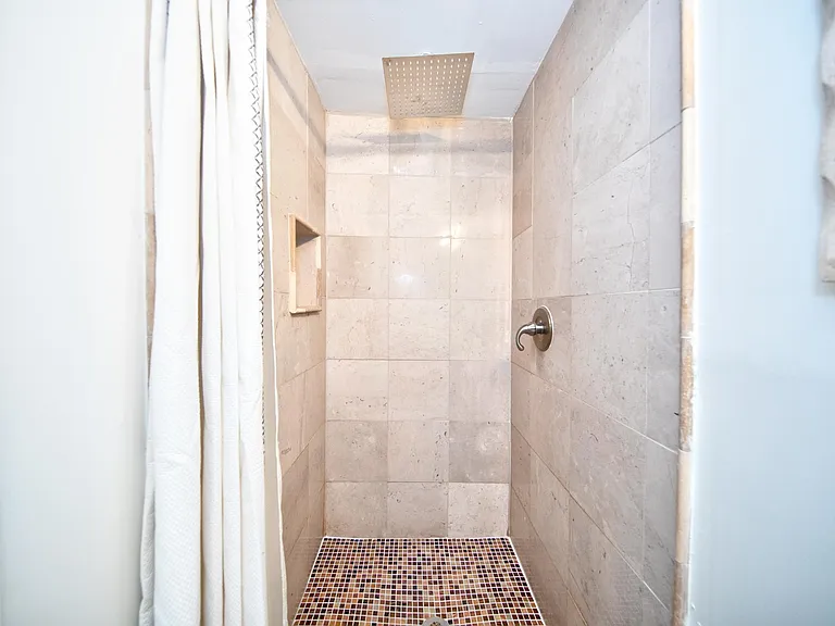 130 Spencer Cir — Photo 28