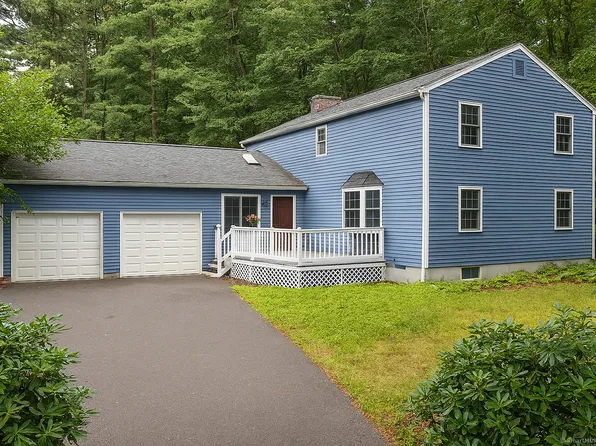 7 Woodmont Road, Avon, CT 06001