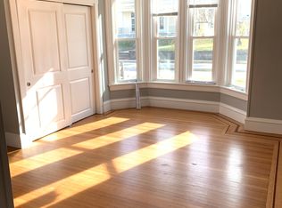 87 Maple Ave FLOOR 1, West Warwick, RI 02893