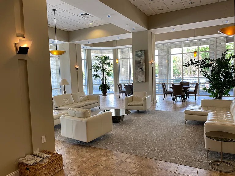100 Sky Sail Blvd #422 — Photo 8