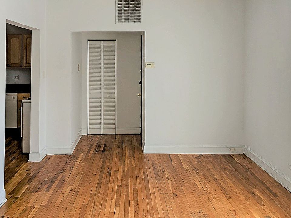 2nd image of 3506 N Broadway St #3W