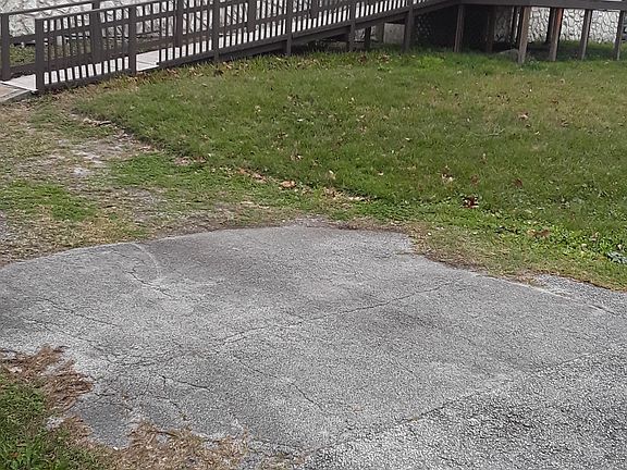 3rd image of 1210 Avenue E
