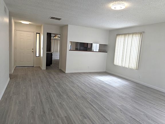 5th image of 7118 Montcliff Ave