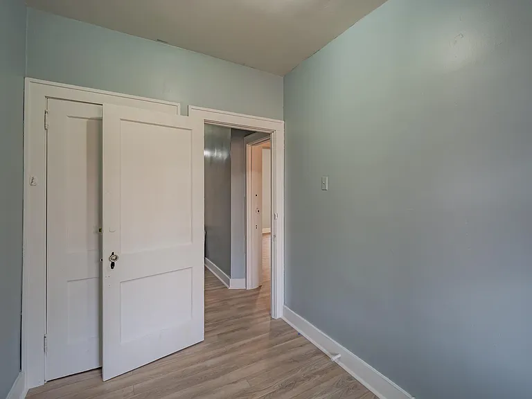 2118 Bedford Ave #2 — Photo 13