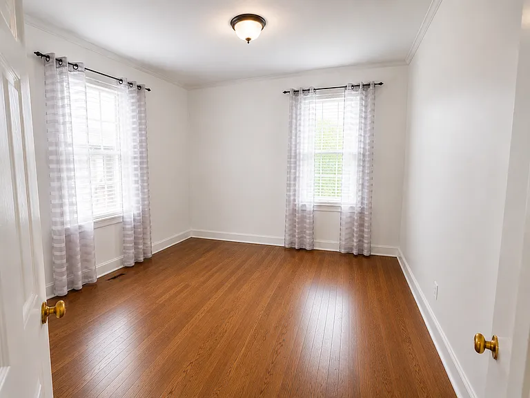 285 Smith St #1 — Photo 7