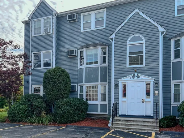 1821 Middlesex St APT 16, Lowell, MA 01851