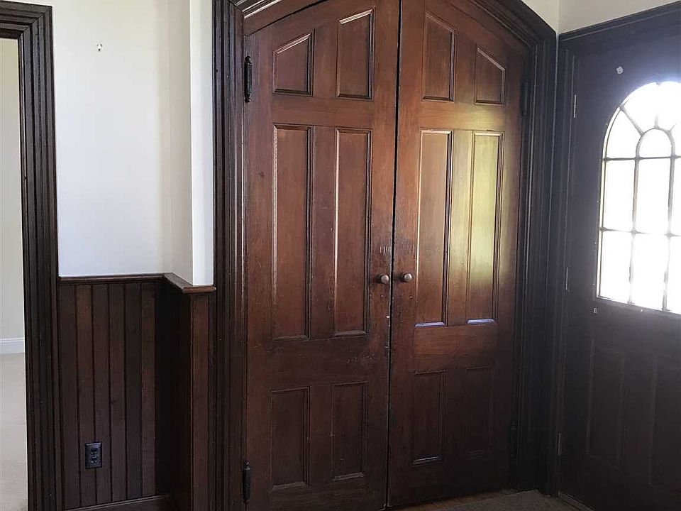 1st image of 117 Church St #B