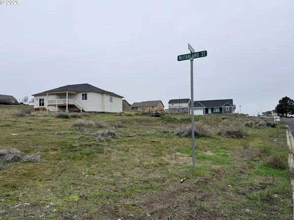 40 McFarland Ave, Umatilla, OR 97882