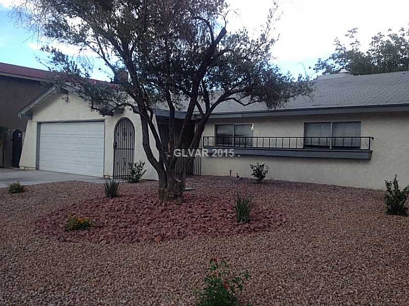 1st image of 1701 Stoneybrook Dr