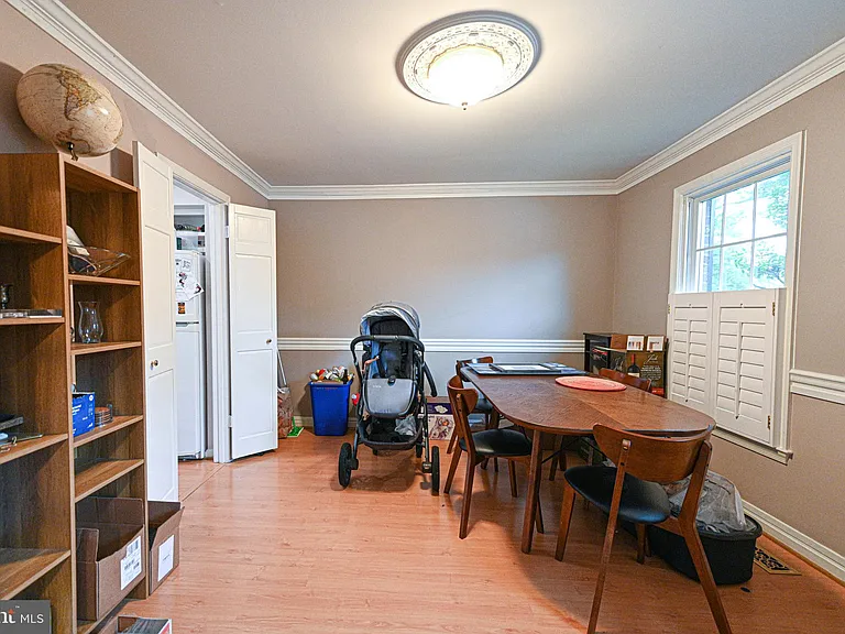 7377 Montcalm Dr — Photo 8