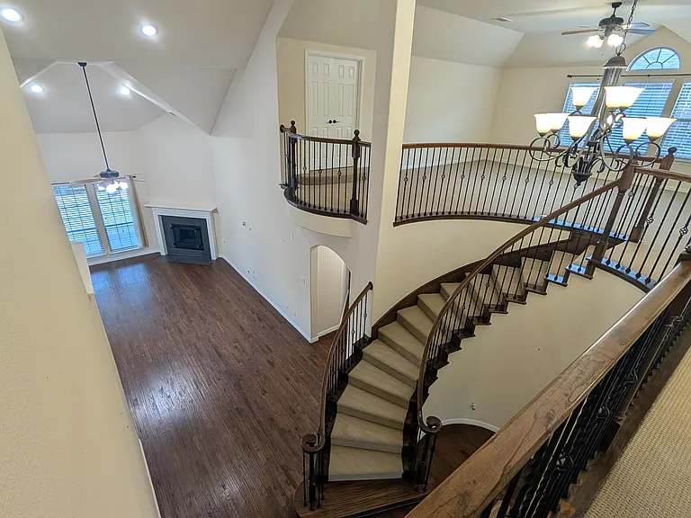 12461 Bridgeport Dr — Photo 34