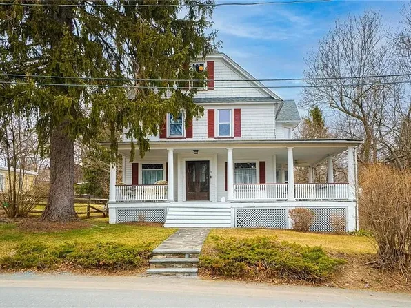 27 Charlton Pl #1, Monroe, NY 10950