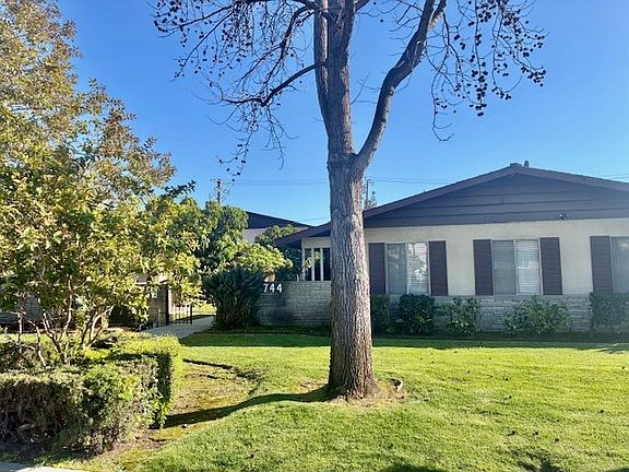 View of 744 Southview Road